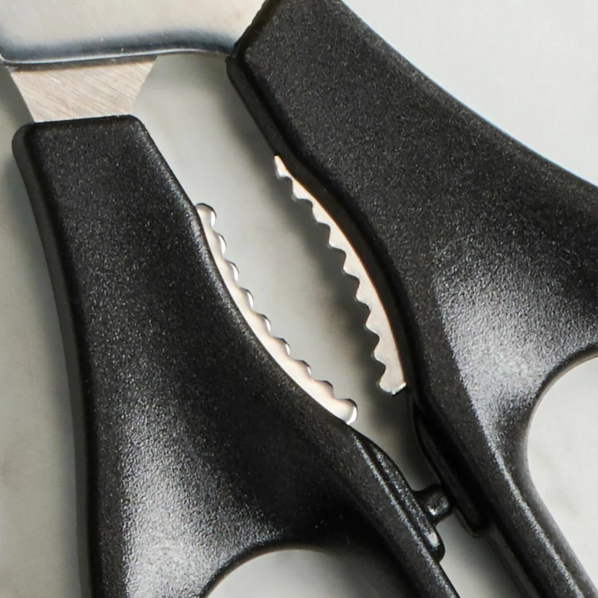 Tramontina Kitchen Shears 5 Tramontina Kitchen Shears - Image 3