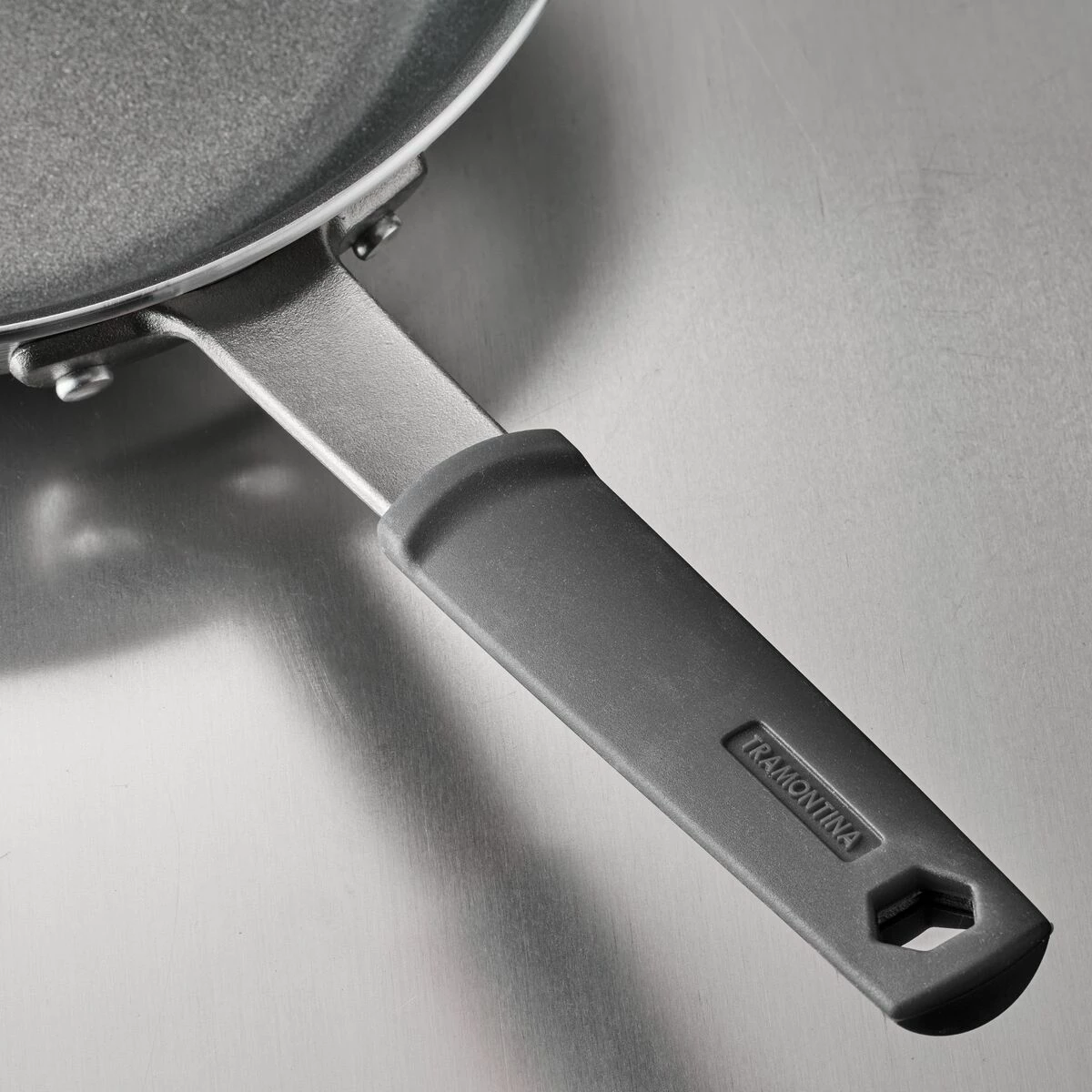 Tramontina PRO Fusion 10 In Aluminum Nonstick Fry Pan - Satin 7 Tramontina PRO Fusion 10 In Aluminum Nonstick Fry Pan - Satin - Image 5