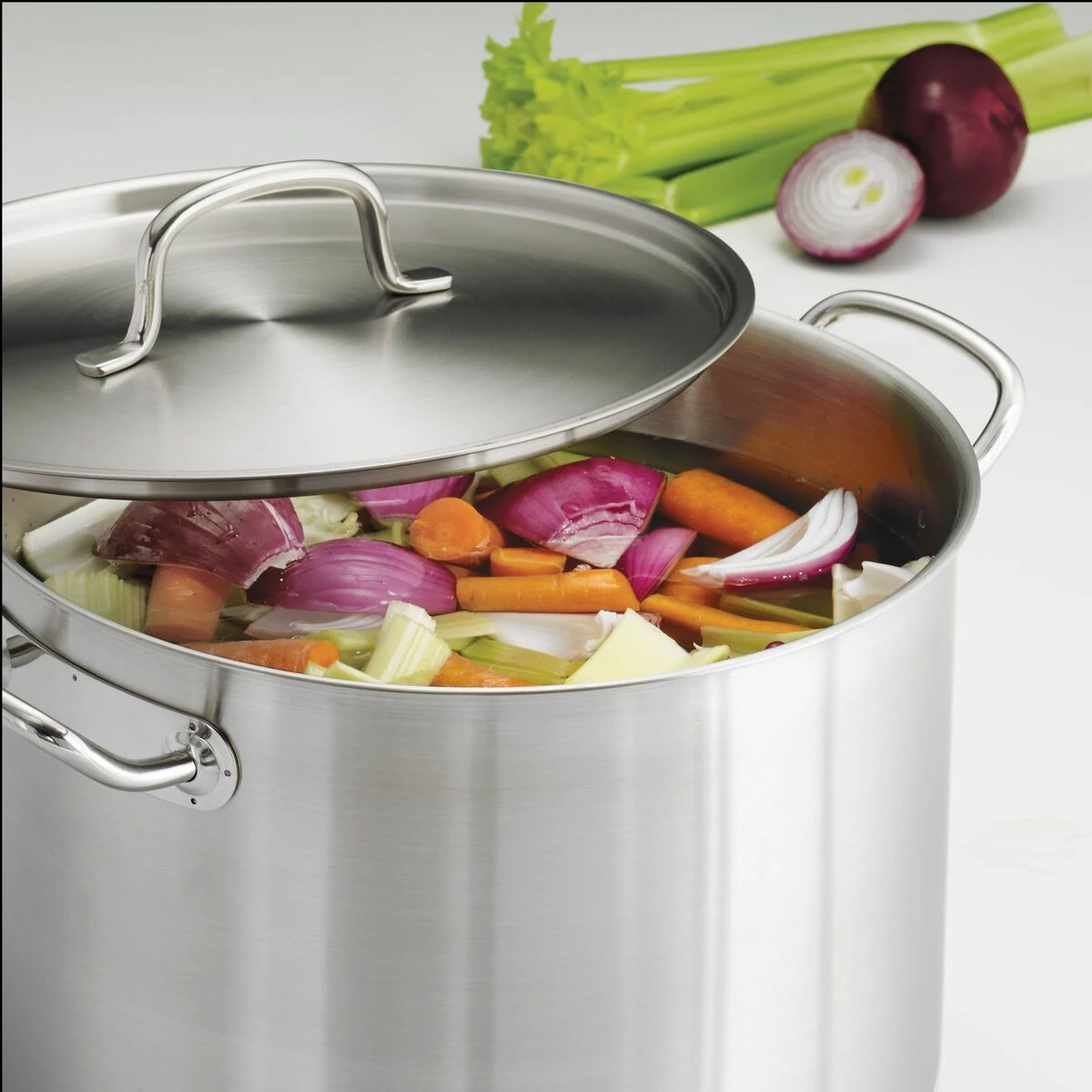 Tramontina Pro Line 16 Qt Stainless Steel Covered Stock Pot 3 Tramontina Pro Line 16 Qt Stainless Steel Covered Stock Pot