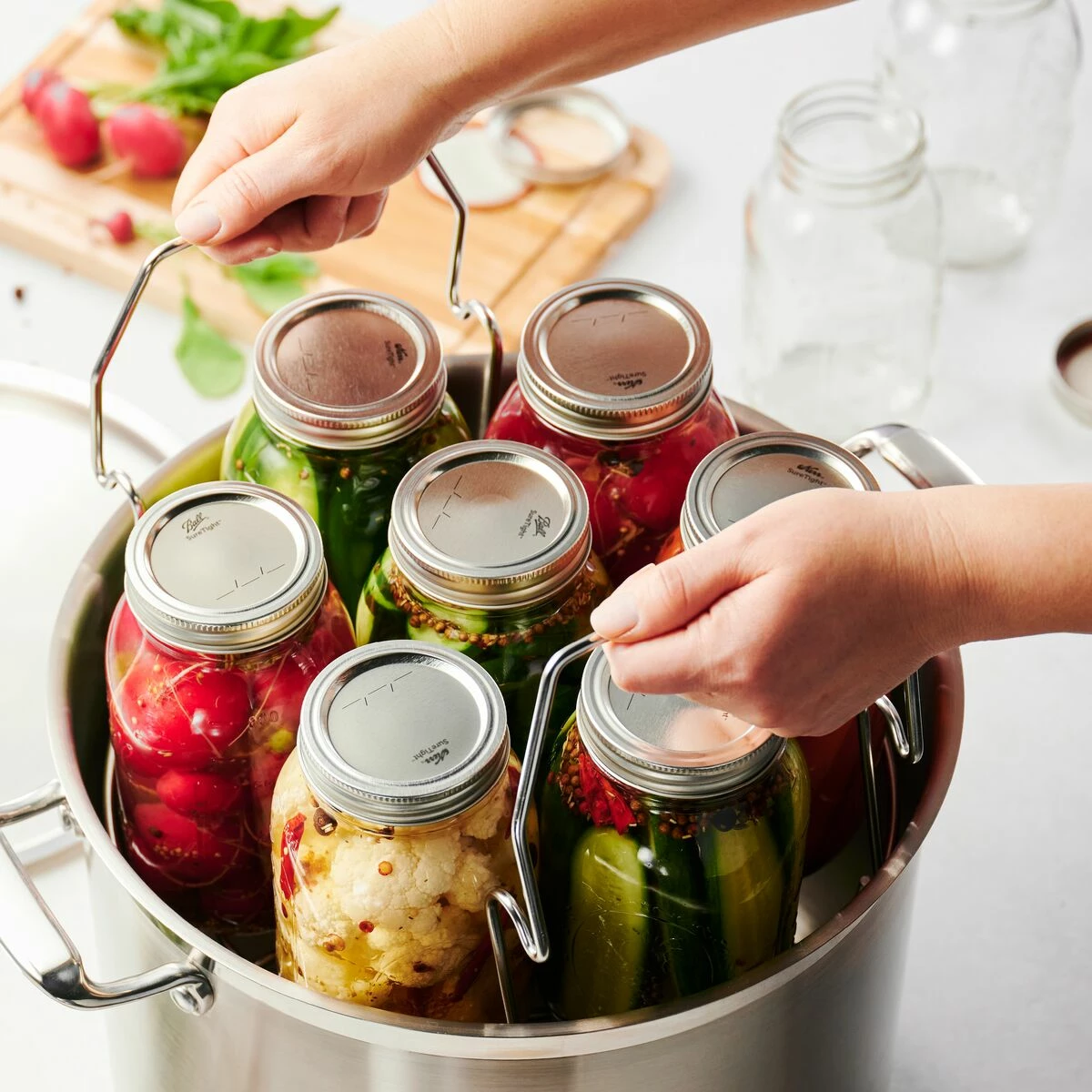 Tramontina 22 Qt Stainless Steel Canning Stock Pot With Rack 5 Tramontina 22 Qt Stainless Steel Canning Stock Pot With Rack - Image 3