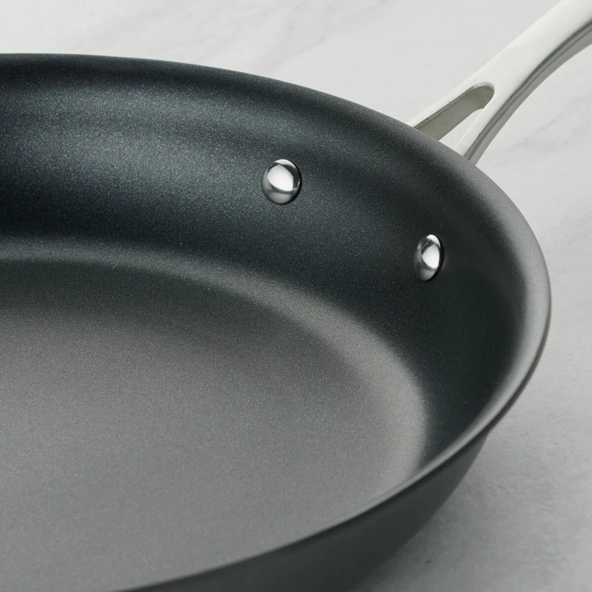 Tramontina 10 In Hard Anodized Aluminum Fry Pan 7 Tramontina 10 In Hard Anodized Aluminum Fry Pan - Image 5