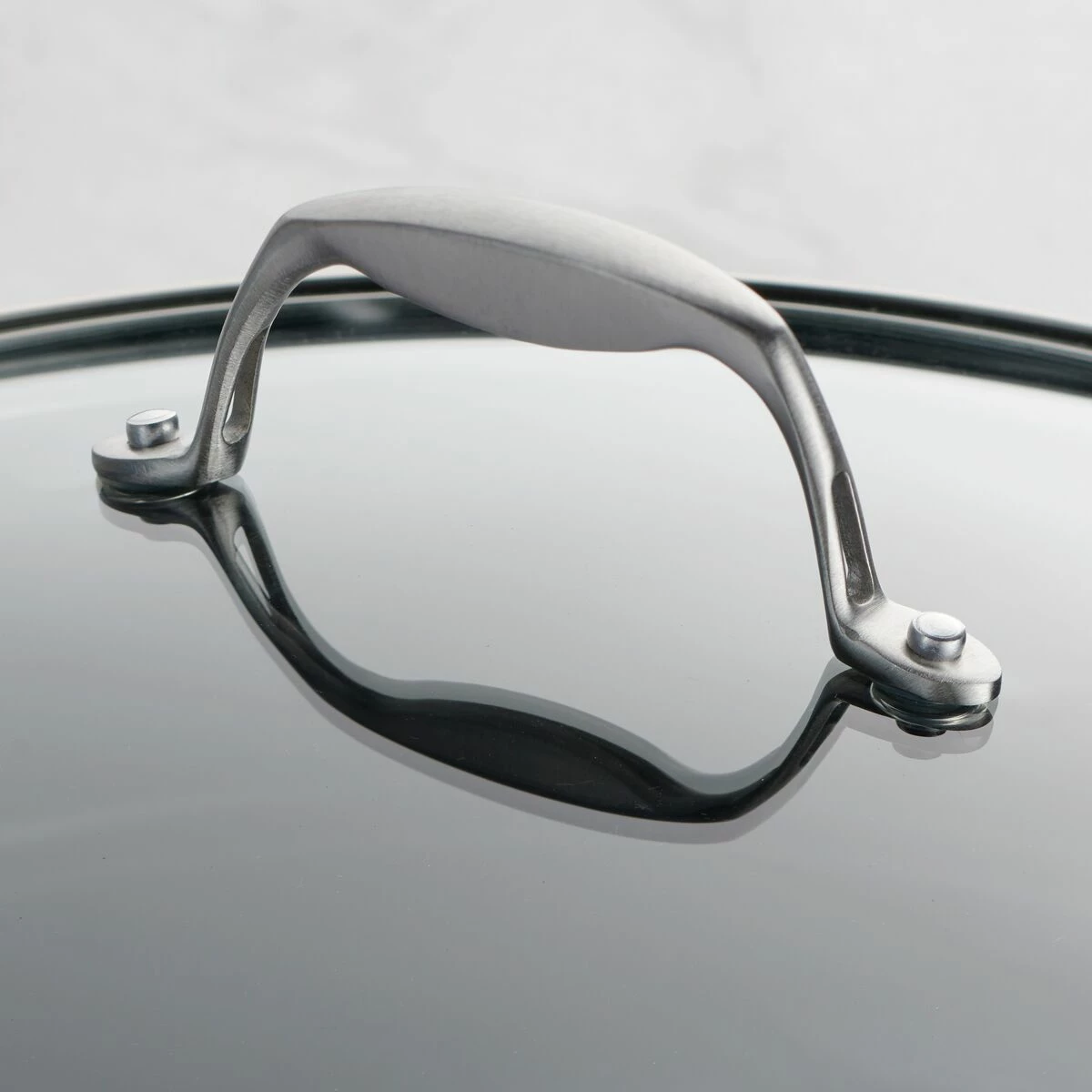 Tramontina 5 Qt Hard Anodized Aluminum Covered Dutch Oven 7 Tramontina 5 Qt Hard Anodized Aluminum Covered Dutch Oven - Image 5