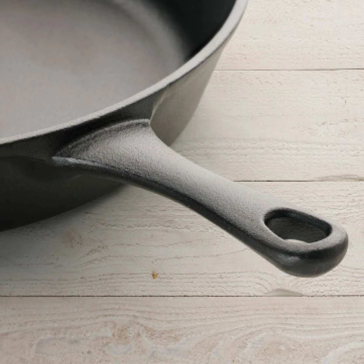 Tramontina 3 Pc Essential Cast Iron Cookware Set - Latte 5 Tramontina 3 Pc Essential Cast Iron Cookware Set - Latte - Image 3