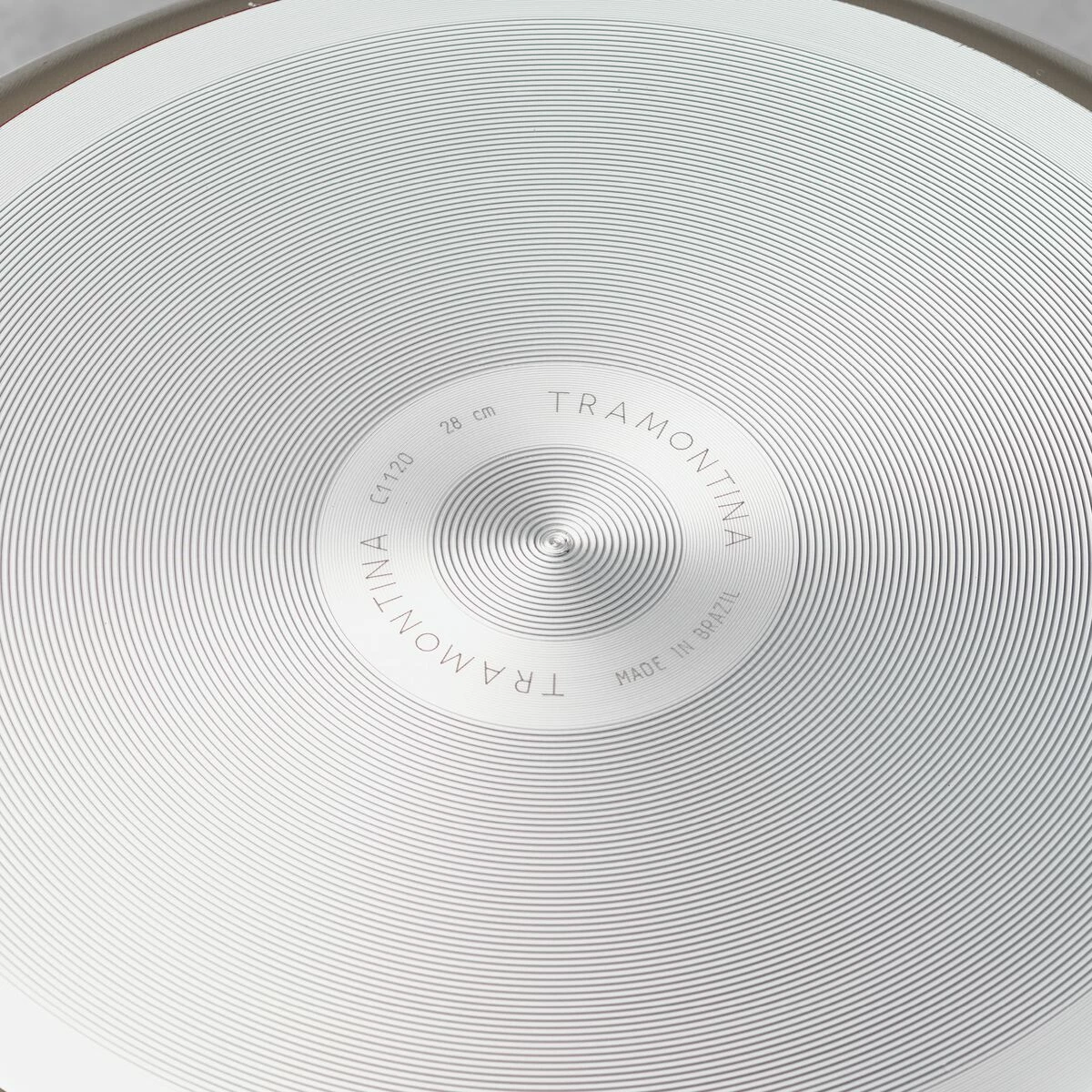 Tramontina Sicilia 8 In Aluminum Nonstick Saute Pan - Hazelnut 4 Tramontina Sicilia 8 In Aluminum Nonstick Saute Pan - Hazelnut - Image 2