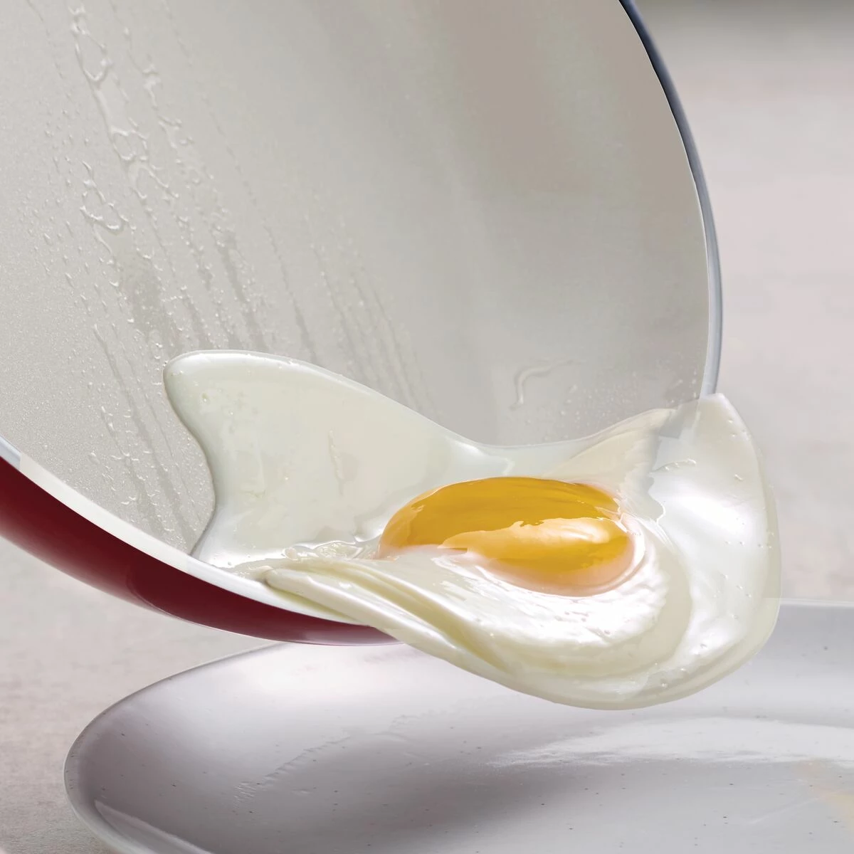 Tramontina 2 Pc Sauté Pans Set - Spice Red 8 Tramontina 2 Pc Sauté Pans Set - Spice Red - Image 6