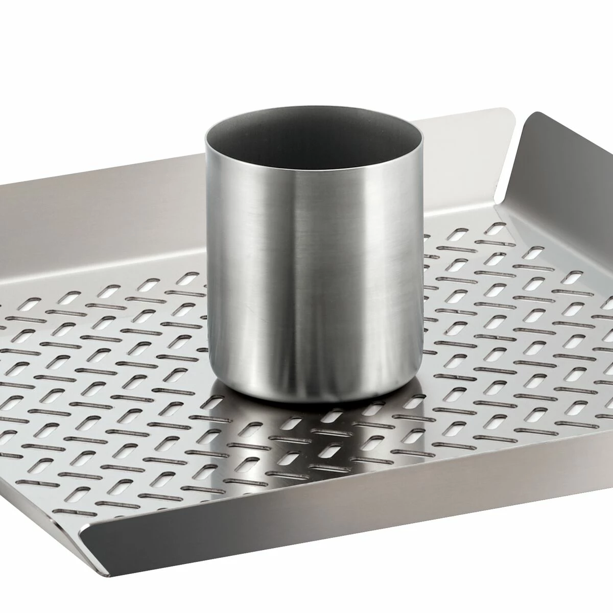 Tramontina Churrasco BBQ Stainless Steel Outdoor Chicken Roaster With Basting Cup 5 Tramontina Churrasco BBQ Stainless Steel Outdoor Chicken Roaster With Basting Cup - Image 3