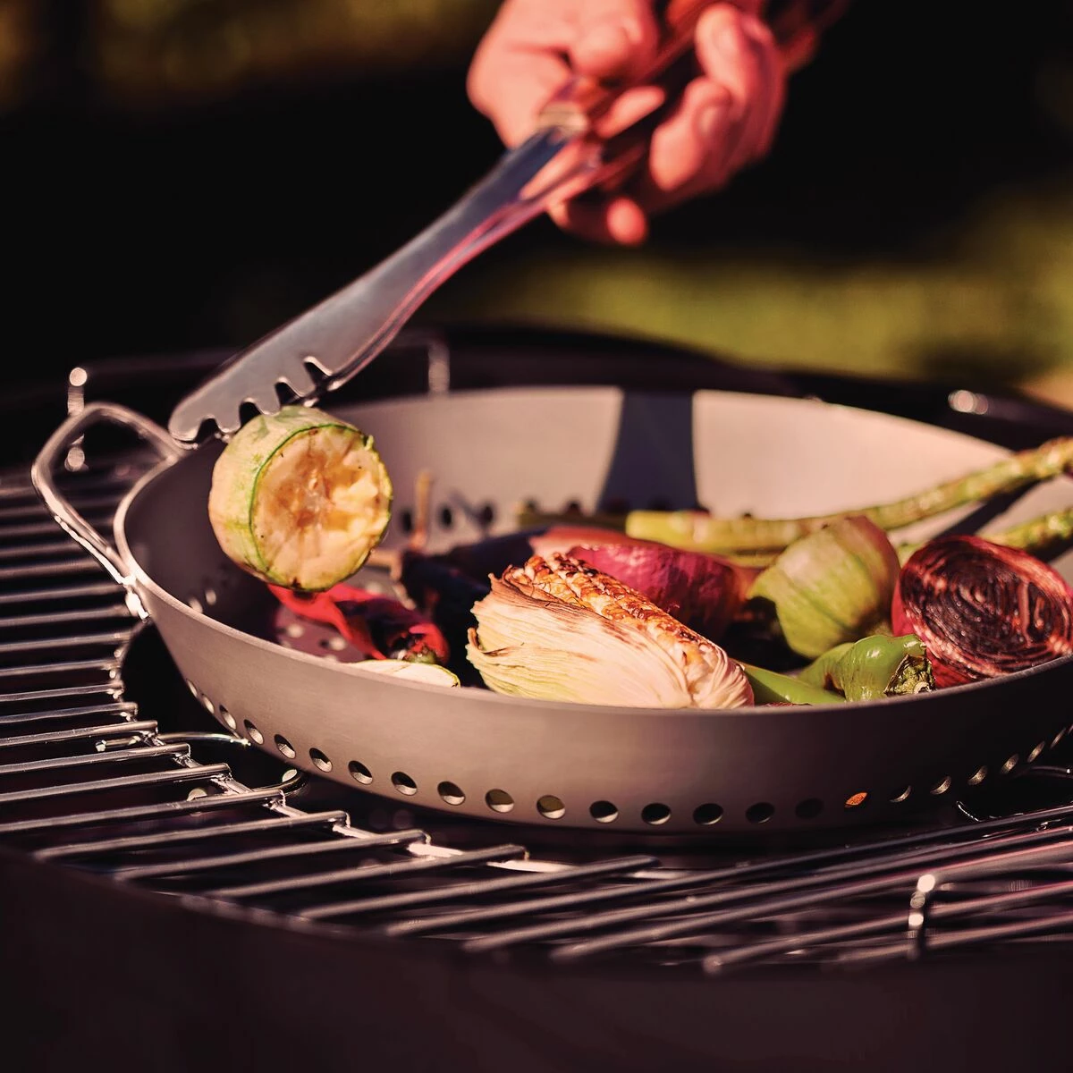 Tramontina Churrasco BBQ 12 In Round Carbon Steel Grill Pan 4 Tramontina Churrasco BBQ 12 In Round Carbon Steel Grill Pan - Image 2